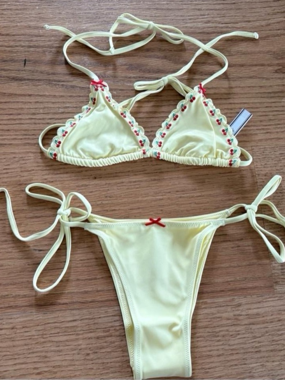 Frankie’s bikinis yellow set